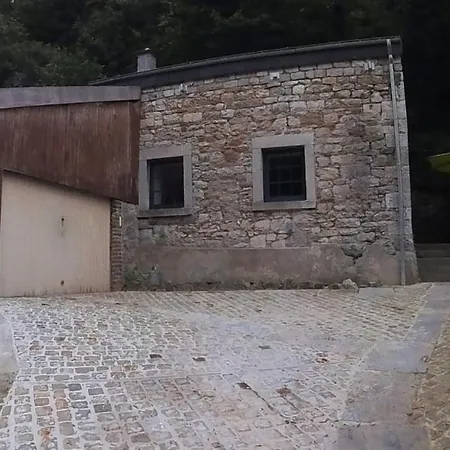 Semesterbostad La Chevriere Sougné-Remouchamps